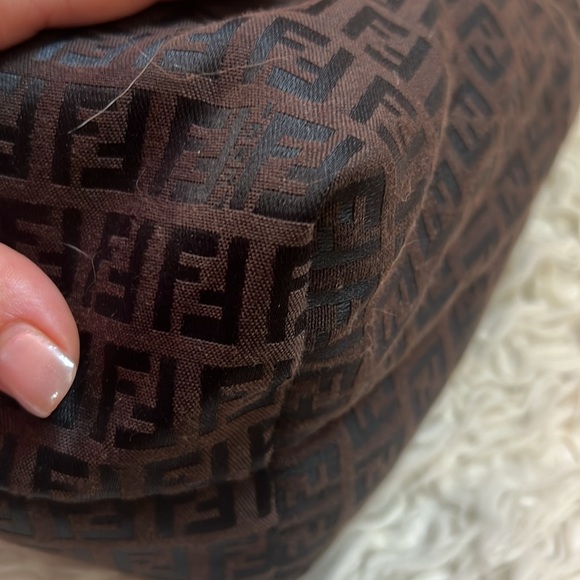 🔥🔥🔥FENDI Zuchinno large tote 🔥🔥 - Picture 10 of 11